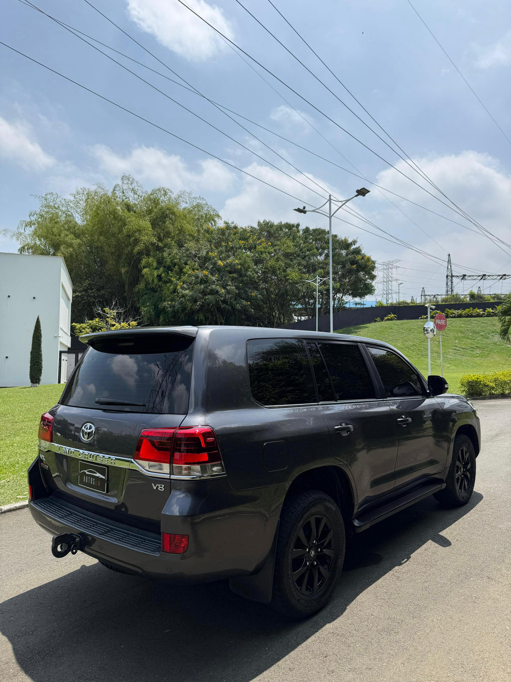 TOYOTA LC200 VX IMPERIAL DIÉSEL