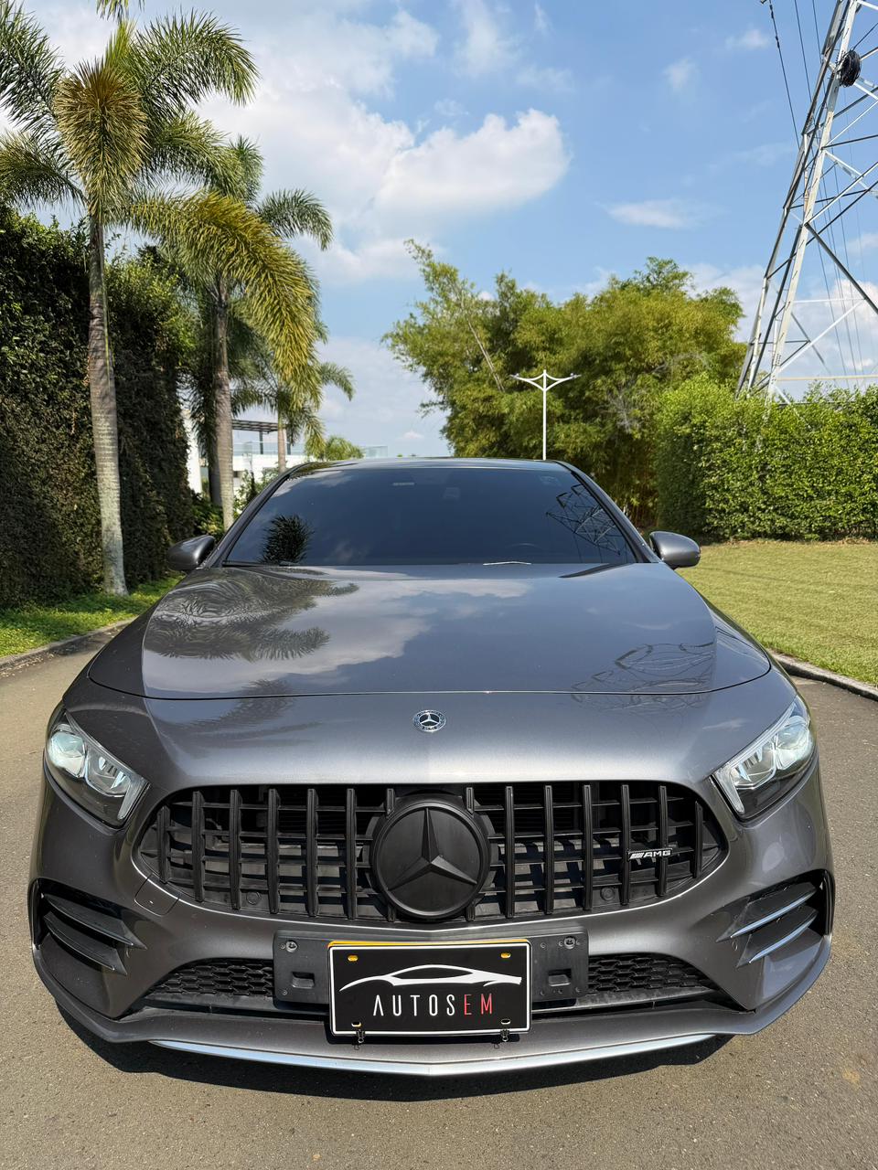 MERCEDES BENZ A35 AMG