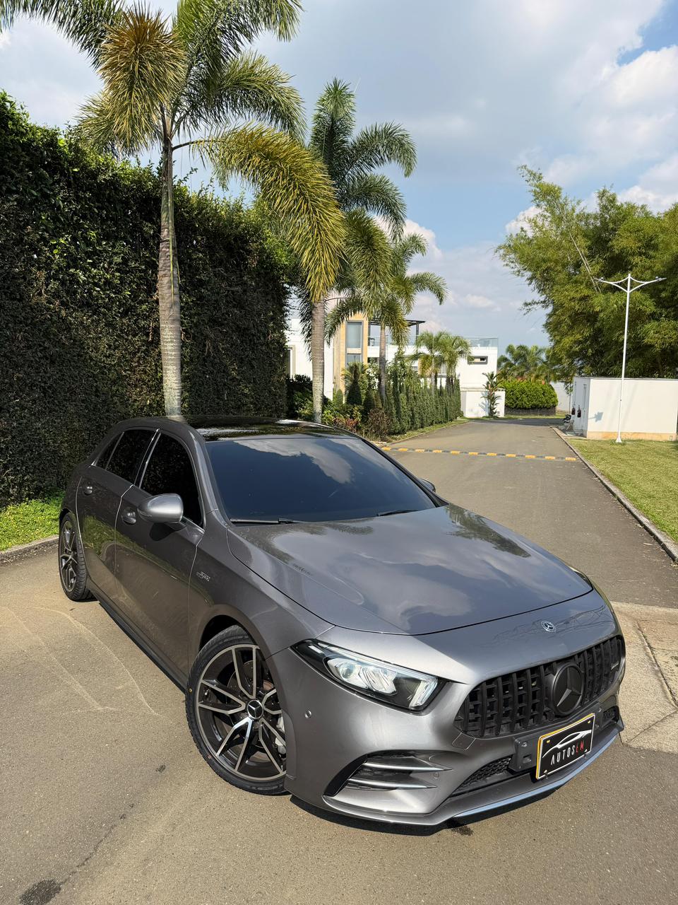MERCEDES BENZ A35 AMG