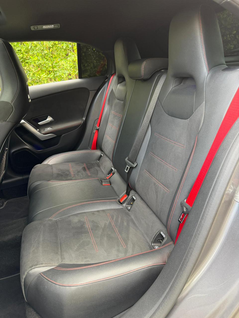 MERCEDES BENZ A35 AMG